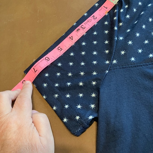 Wizarding World Harry Potter L Large Short Sleeve Shirt Gryffindor Hogwarts - Picture 8 of 14